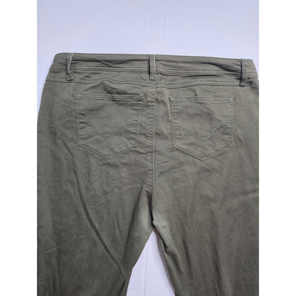 W62 Signature Fit Skinny Jeans Women's 16 Olive Green Denim 5-Pocket Streetwear - Picture 4 of 9